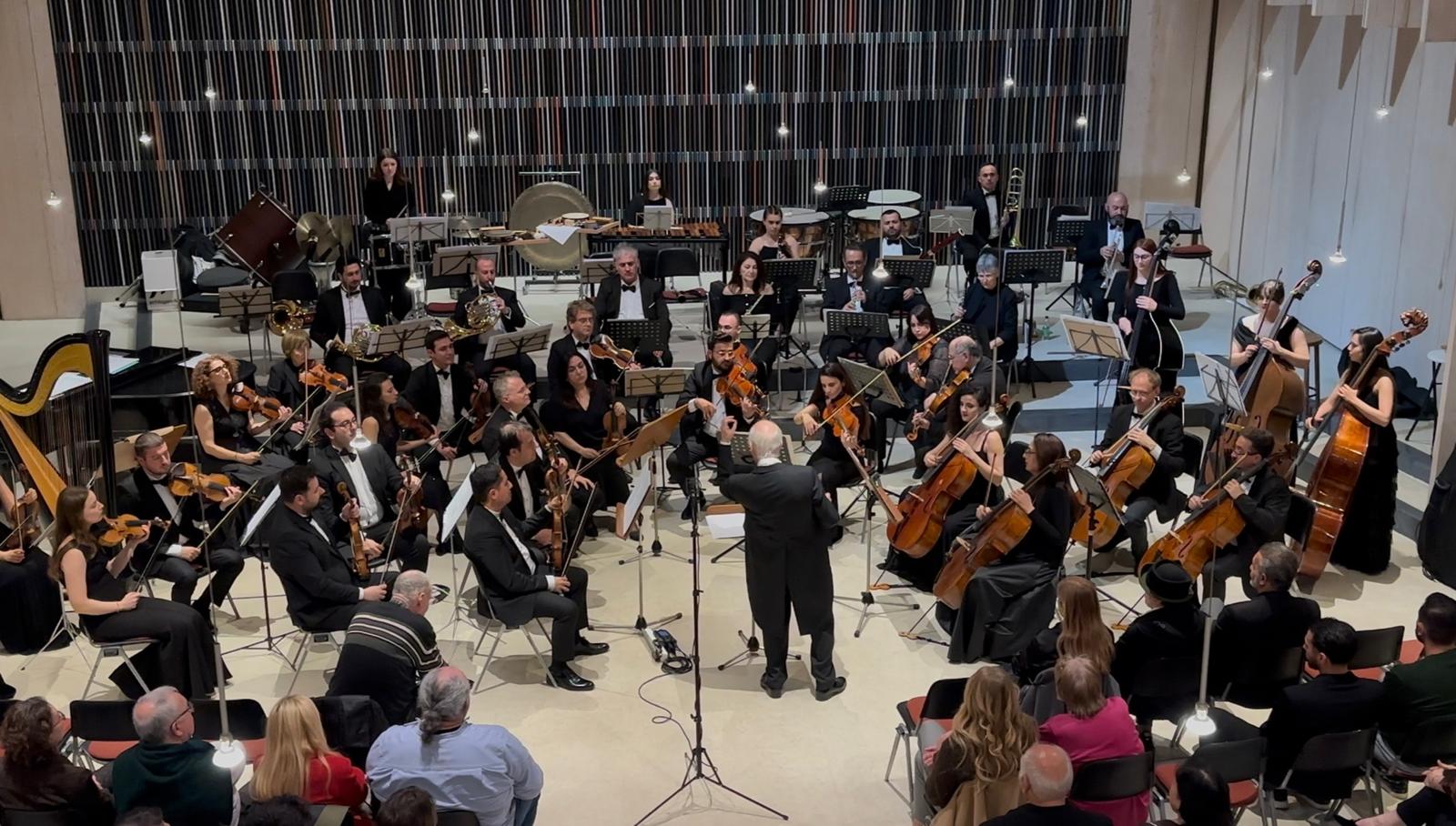 Çukurova Devlet Senfoni Orkestrası Köln’de Sahne Aldı