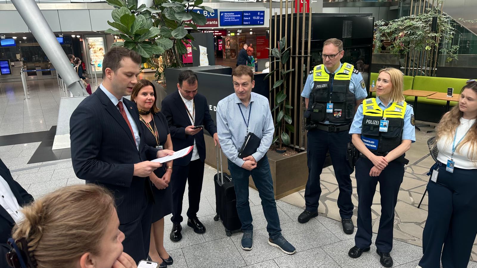 Düsseldorf Havalimanı'ndan Türkiye'ye Gidecek Yolculara Yaz Sezonu Uyarısı