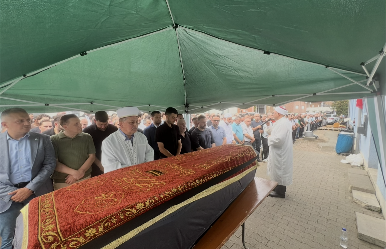 UID Köln Bölge Başkanı Hüseyin Garaçoğlu Son Yolculuğuna Uğurlandı